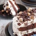 Cookie Dough Ice Cream Chocolate Cake www.thefoodiecorner.gr