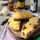 Tasting Wales: Welsh Rarebit ή αλλιώς το Κουνέλι της Ουαλίας www.thefoodiecorner.gr