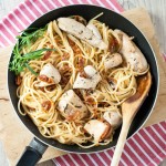 Creamy but Light Chicken and Sundried Tomato Pasta www.thefoodiecorner.gr