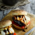 Balsamic Portobello Burger with Halloumi and Roasted Red Pepper www.thefoodiecorner.gr