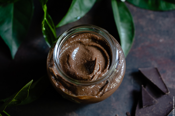 Chocolate Orange Curd – The Easy Way www.thefoodiecorner.gr Photo description: A close view of the top of a jar full of thick chocolate orange curd.